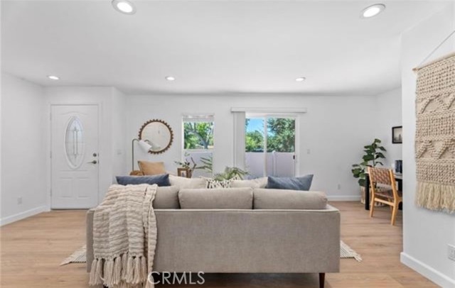 Detail Gallery Image 7 of 37 For 25786 via Lomas #83,  Laguna Hills,  CA 92653 - 3 Beds | 2 Baths