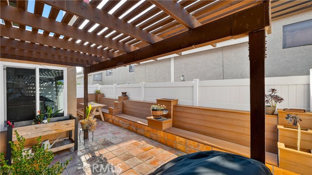 Detail Gallery Image 35 of 46 For 4304 Lincoln Plaza, Cypress,  CA 90630 - 2 Beds | 2/1 Baths