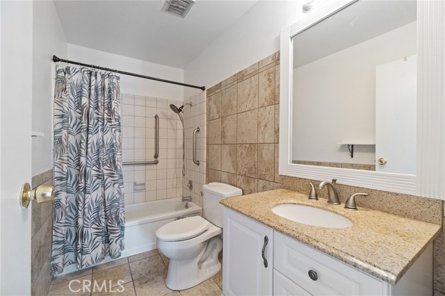 18691 Varden Drive, Madera CA: https://media.crmls.org/medias/9eb6e10b-f9d3-4278-9572-62dab9a65a3f.jpg