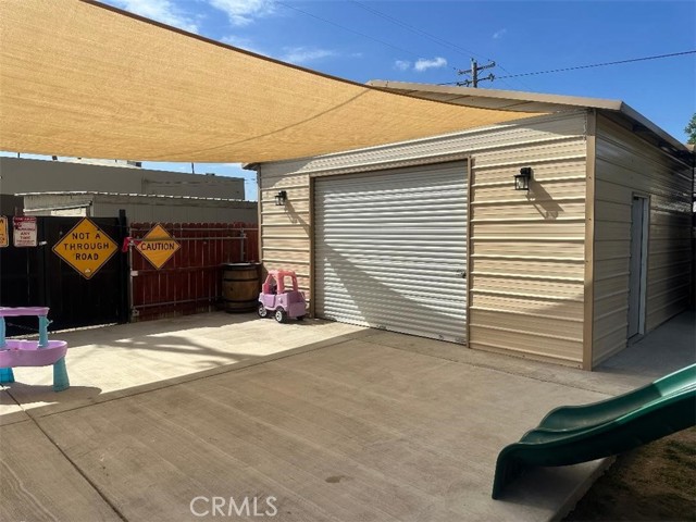 Detail Gallery Image 7 of 9 For 1401 Kings Ave, Chowchilla,  CA 93610 - 3 Beds | 1 Baths