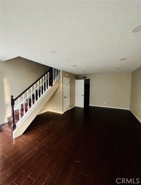 Detail Gallery Image 2 of 8 For 5640 Riverside Dr, Chino,  CA 91710 - 2 Beds | 1/1 Baths