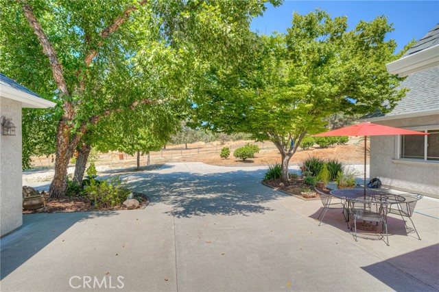 6060 Miners Ranch Road, Oroville CA: https://media.crmls.org/medias/9eb9d325-dcec-4616-a2de-b560ab957a9c.jpg