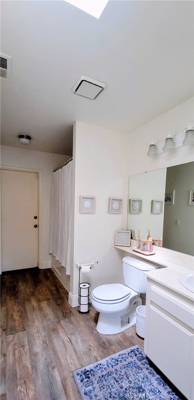 Detail Gallery Image 9 of 12 For 2106 S Belle, Corona,  CA 92882 - 3 Beds | 2 Baths