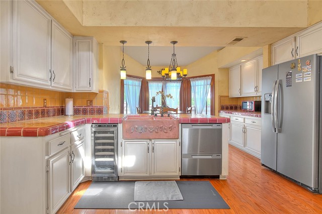 Detail Gallery Image 18 of 70 For 1873 Paseo La Paz, Pomona,  CA 91768 - 3 Beds | 2 Baths
