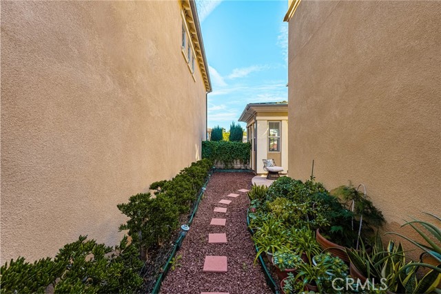 Detail Gallery Image 31 of 56 For 97 Twin Gables, Irvine,  CA 92620 - 4 Beds | 3 Baths