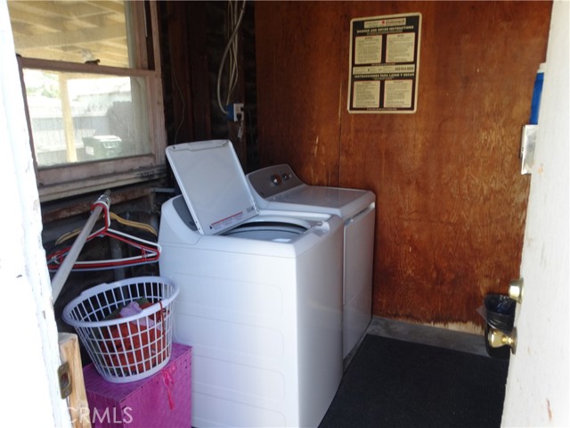 Detail Gallery Image 23 of 26 For 14708 S Frailey Ave, Compton,  CA 90221 - 4 Beds | 2 Baths