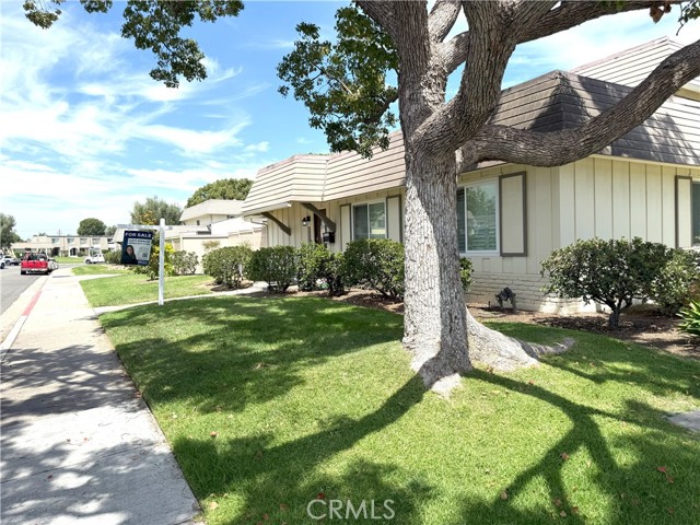 Detail Gallery Image 4 of 18 For 9674 Paseo De Oro, Cypress,  CA 90630 - 3 Beds | 2 Baths