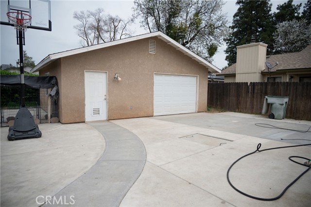 Detail Gallery Image 13 of 13 For 3720 W Bullard Ave, Fresno,  CA 93711 - 3 Beds | 2 Baths