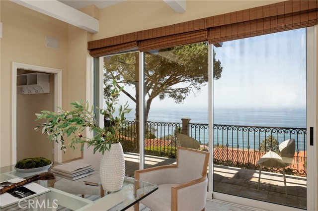 1020 Palos Verdes Drive, Palos Verdes Estates, California 90274, 4 Bedrooms Bedrooms, ,1 BathroomBathrooms,Residential,Sold,Palos Verdes,SB21217800