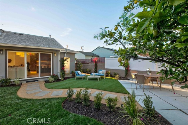 Detail Gallery Image 47 of 65 For 8372 Outland View Dr, Sun Valley,  CA 91352 - 3 Beds | 2/1 Baths
