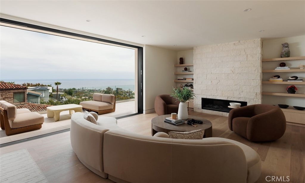 MLS #OC26019699 image #5