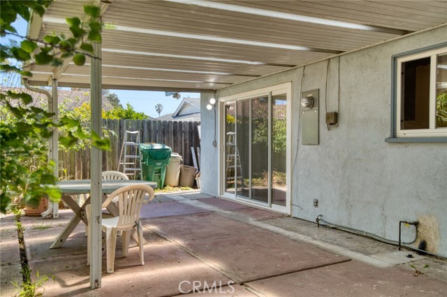 740 Walnut Lane, Santa Barbara CA: https://media.crmls.org/medias/9ebcc816-692e-4dc2-b5b2-12130e22a0dd.jpg