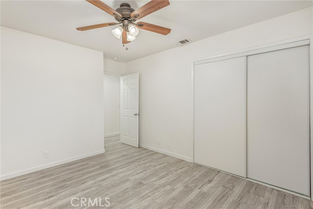 19891 Talihina Road, Apple Valley CA: https://media.crmls.org/medias/9ebd2cbd-c5eb-4c55-a397-ddeac7f30d32.jpg