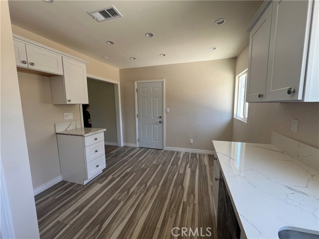 12055 Mount Vernon Avenue, Grand Terrace CA: https://media.crmls.org/medias/9ebd34ba-7c50-4416-9205-94fa7c889e1c.jpg