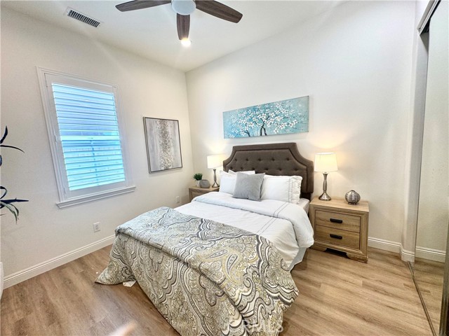 26480 Valley Oak Lane, Valencia CA: https://media.crmls.org/medias/9ebe159b-c227-4d9b-8a1b-ab5ee3f1f43d.jpg