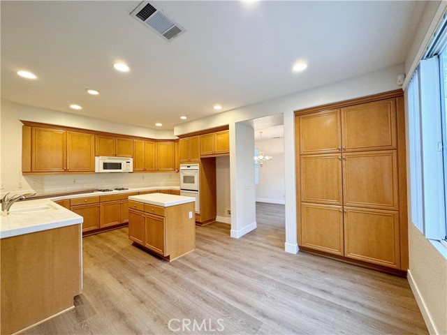 Detail Gallery Image 10 of 36 For 7213 Taggart Pl, Rancho Cucamonga,  CA 91739 - 4 Beds | 2/1 Baths