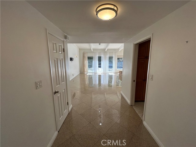 Detail Gallery Image 4 of 30 For 24010 Hatteras, Woodland Hills,  CA 91367 - 4 Beds | 2 Baths