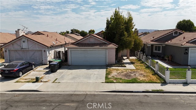 1499 Olivecrest Way, Perris, CA 92571