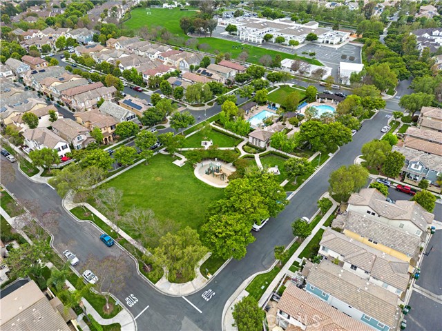 7 Bluewing Lane, Ladera Ranch CA: https://media.crmls.org/medias/9ebfa17d-84bd-4edb-b06b-e561360dcfe8.jpg