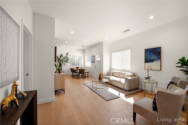 Detail Gallery Image 9 of 36 For 1411 W 7th St, Santa Ana,  CA 92703 - 6 Beds | 4 Baths