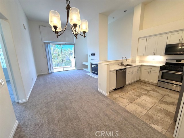 Detail Gallery Image 5 of 19 For 501 Tropea Aisle, Irvine,  CA 92606 - 3 Beds | 2 Baths