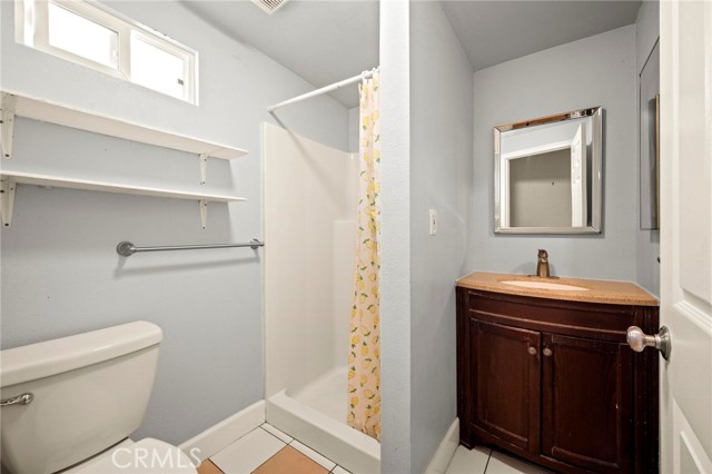 Detail Gallery Image 33 of 41 For 818 W 65th, Los Angeles,  CA 90044 - – Beds | – Baths