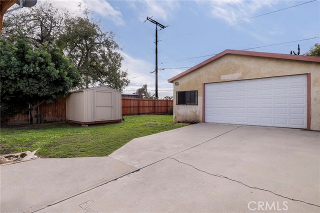 Detail Gallery Image 32 of 35 For 12623 S Slater, Compton,  CA 90222 - 3 Beds | 2/1 Baths