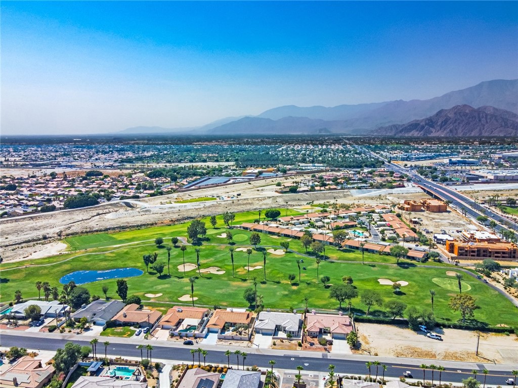 MLS #OC25184168 image #40