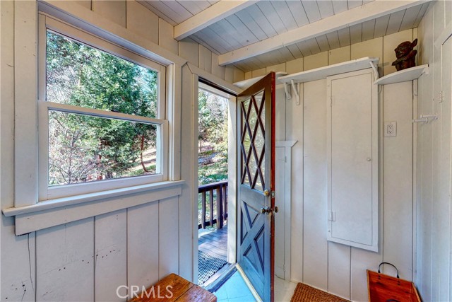 Detail Gallery Image 18 of 43 For 689 Burnt Mill Rd, Lake Arrowhead,  CA 92352 - 3 Beds | 1 Baths