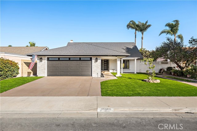 Detail Gallery Image 2 of 29 For 21662 Saluda Cir, Huntington Beach,  CA 92646 - 4 Beds | 3 Baths