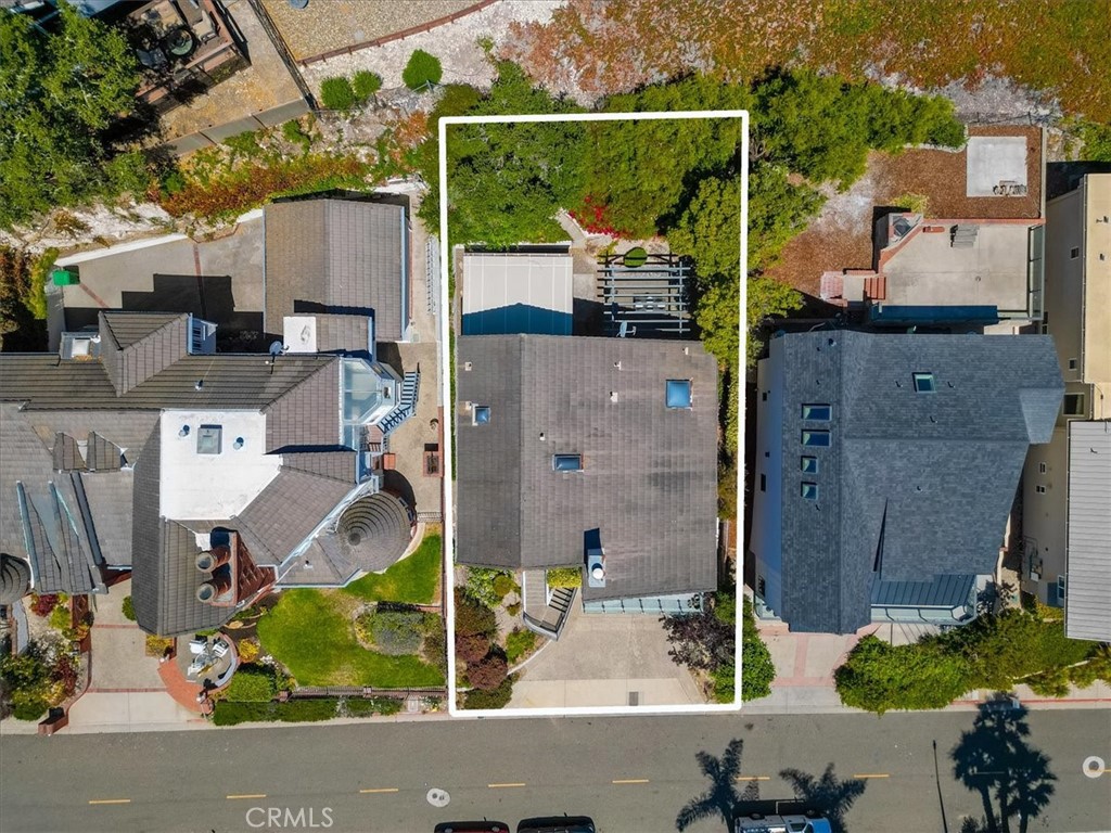 https://media.crmls.org/medias/9ec45eca-ef08-4cb1-86c0-709dedb3815a.jpg?preset=X-Large
