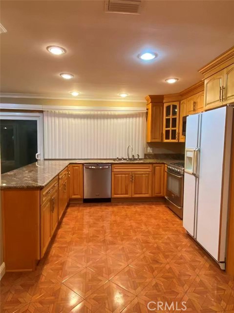 Detail Gallery Image 7 of 19 For 1891 Stoneman, Simi Valley,  CA 93065 - 4 Beds | 2 Baths