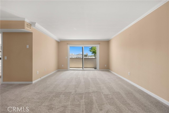 Detail Gallery Image 7 of 34 For 8777 Coral Springs Ct 10g,  Huntington Beach,  CA 92646 - 2 Beds | 2 Baths