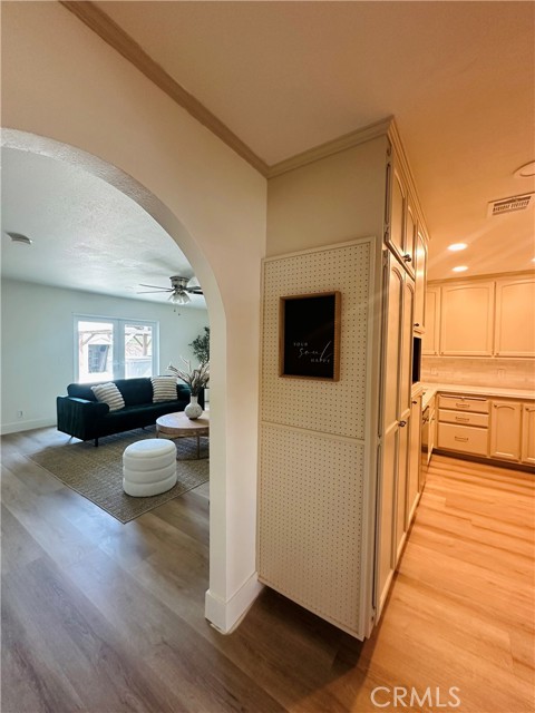 Detail Gallery Image 17 of 40 For 4759 N Fenimore, Covina,  CA 91722 - 4 Beds | 2 Baths