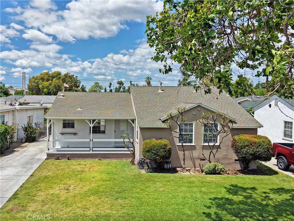 5403 Lemoran Avenue