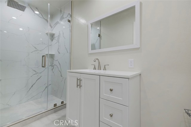 Detail Gallery Image 16 of 26 For 7710 Wentworth St, Tujunga,  CA 91042 - 4 Beds | 2 Baths