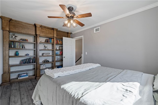 Detail Gallery Image 27 of 47 For 27933 Honeycomb Dr, Saugus,  CA 91350 - 4 Beds | 2/1 Baths