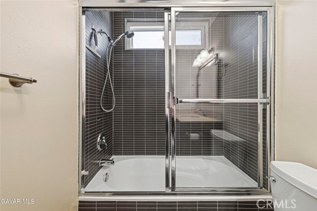 Detail Gallery Image 23 of 33 For 3220 Altura Ave #220,  Glendale,  CA 91214 - 1 Beds | 1 Baths