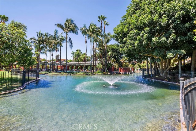 Detail Gallery Image 25 of 28 For 16 Monterey Ct, Manhattan Beach,  CA 90266 - 3 Beds | 3 Baths