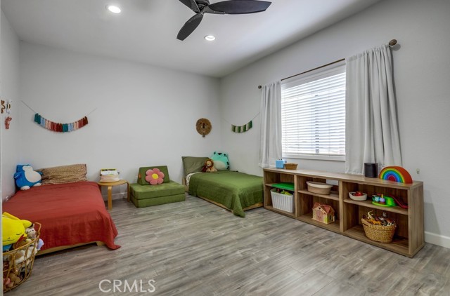 Detail Gallery Image 25 of 42 For 284 Laurel Ave #5,  Brea,  CA 92821 - 2 Beds | 1/1 Baths