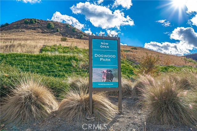 Detail Gallery Image 54 of 59 For 18642 Cedar Crest Dr, Canyon Country,  CA 91387 - 4 Beds | 3 Baths