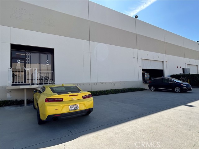 16018 Adelante Street, Irwindale, California 91702, ,Commercial Lease,For Rent,16018 Adelante Street,CRAR25065200