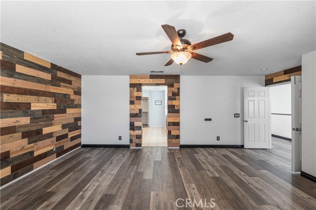 3429 Gemstone Avenue, Rosamond CA: https://media.crmls.org/medias/9eccb37c-220c-46ec-a67a-996cf6159241.jpg