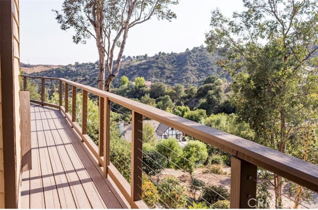 19332 Oakie Doakie, Trabuco Canyon CA: https://media.crmls.org/medias/9ecce5e5-5e79-4f45-b519-f62e9a19ff59.jpg