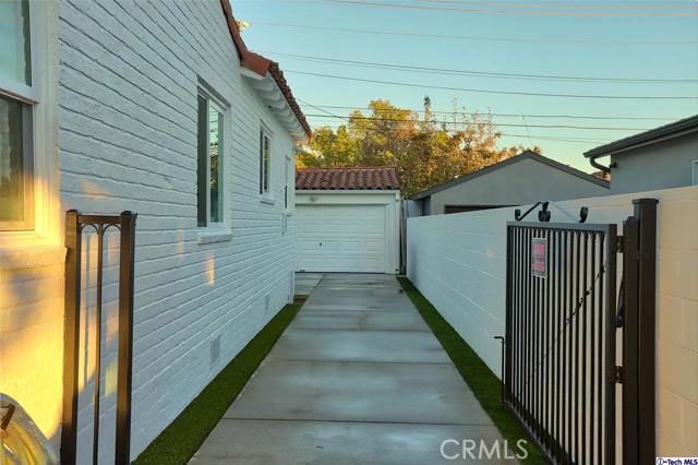 Detail Gallery Image 42 of 45 For 1210 Graynold Ave, Glendale,  CA 91202 - 3 Beds | 2 Baths