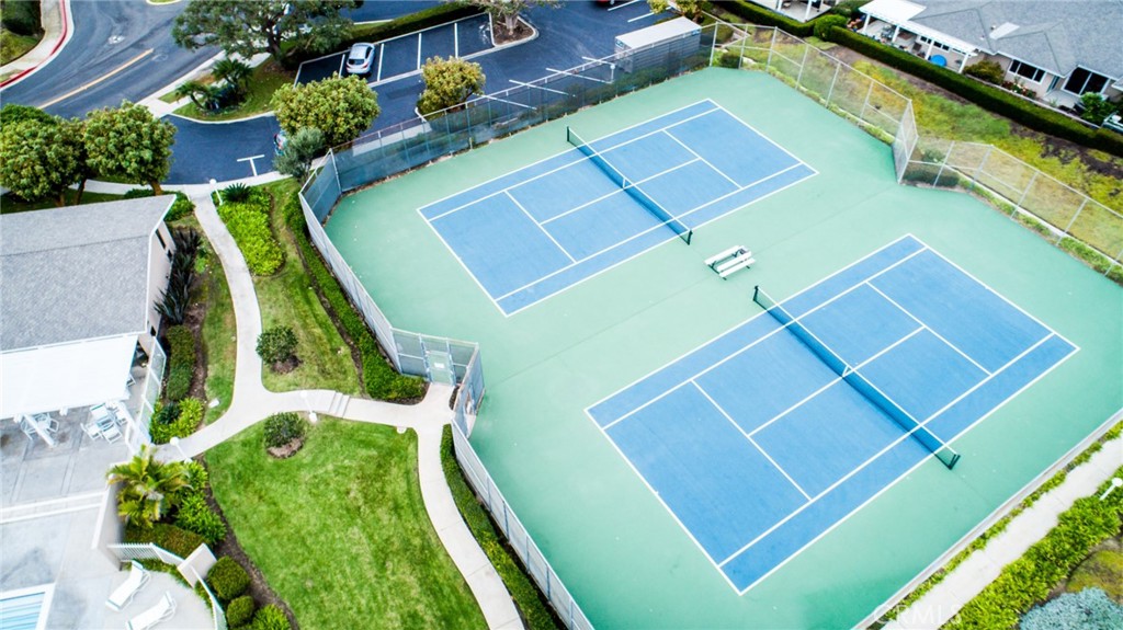 9ece02de 1fe1 4586 985a C693a8dc13ee