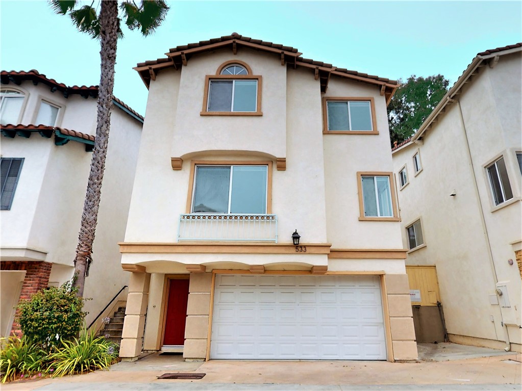 533 Maria Avenue, Redondo Beach, California 90277, 4 Bedrooms Bedrooms, ,2 BathroomsBathrooms,Residential,Sold,Maria,SB23138039