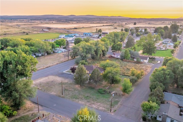 206 E Mcdowell Avenue, Alturas CA: https://media.crmls.org/medias/9ece271e-d528-44fc-907a-d05b57645945.jpg