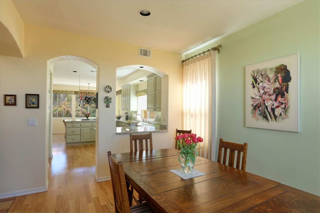 Detail Gallery Image 7 of 53 For 64 Whitecap St, Pismo Beach,  CA 93449 - 3 Beds | 2/1 Baths
