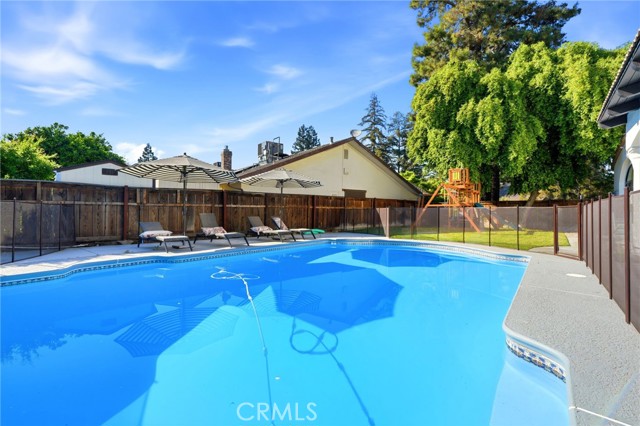 Detail Gallery Image 69 of 72 For 3939 W Robinwood, Visalia,  CA 93291 - 5 Beds | 4/1 Baths